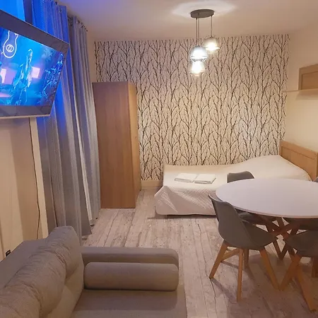 Апартаменты Mira Z Aneksem *